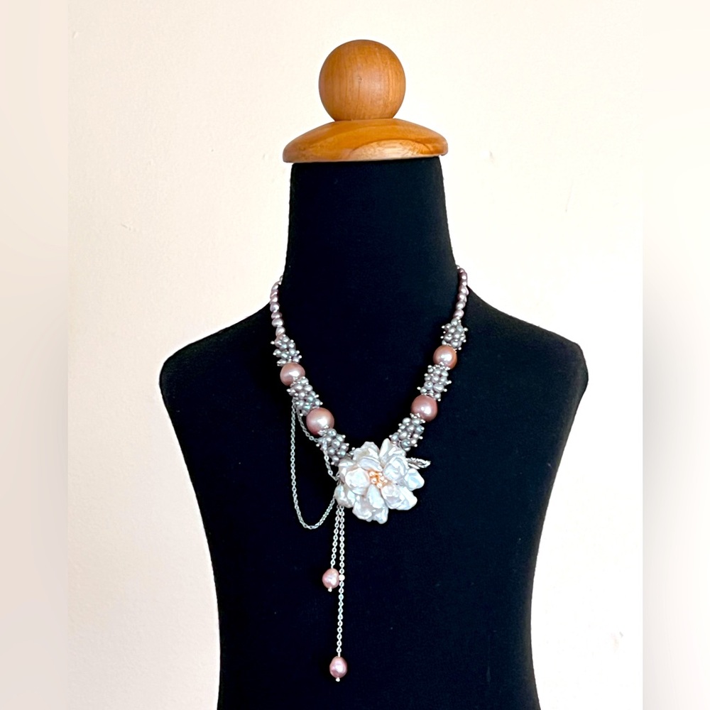Stunning 🤩 Handmade Freshwater Keshi Pearl Huge Edison Cluster Necklace Flower 🌺 - Picture 5 of 5